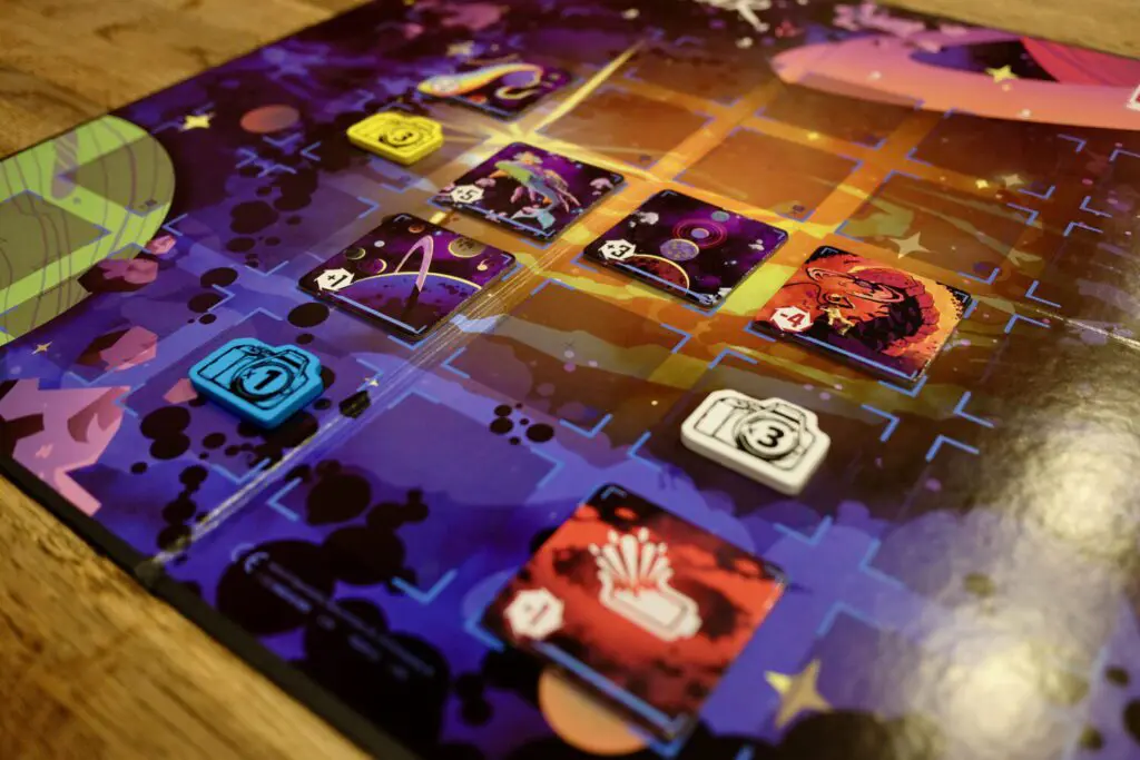 Why Game Tiles Matter Before the First Spin, Card or Deal